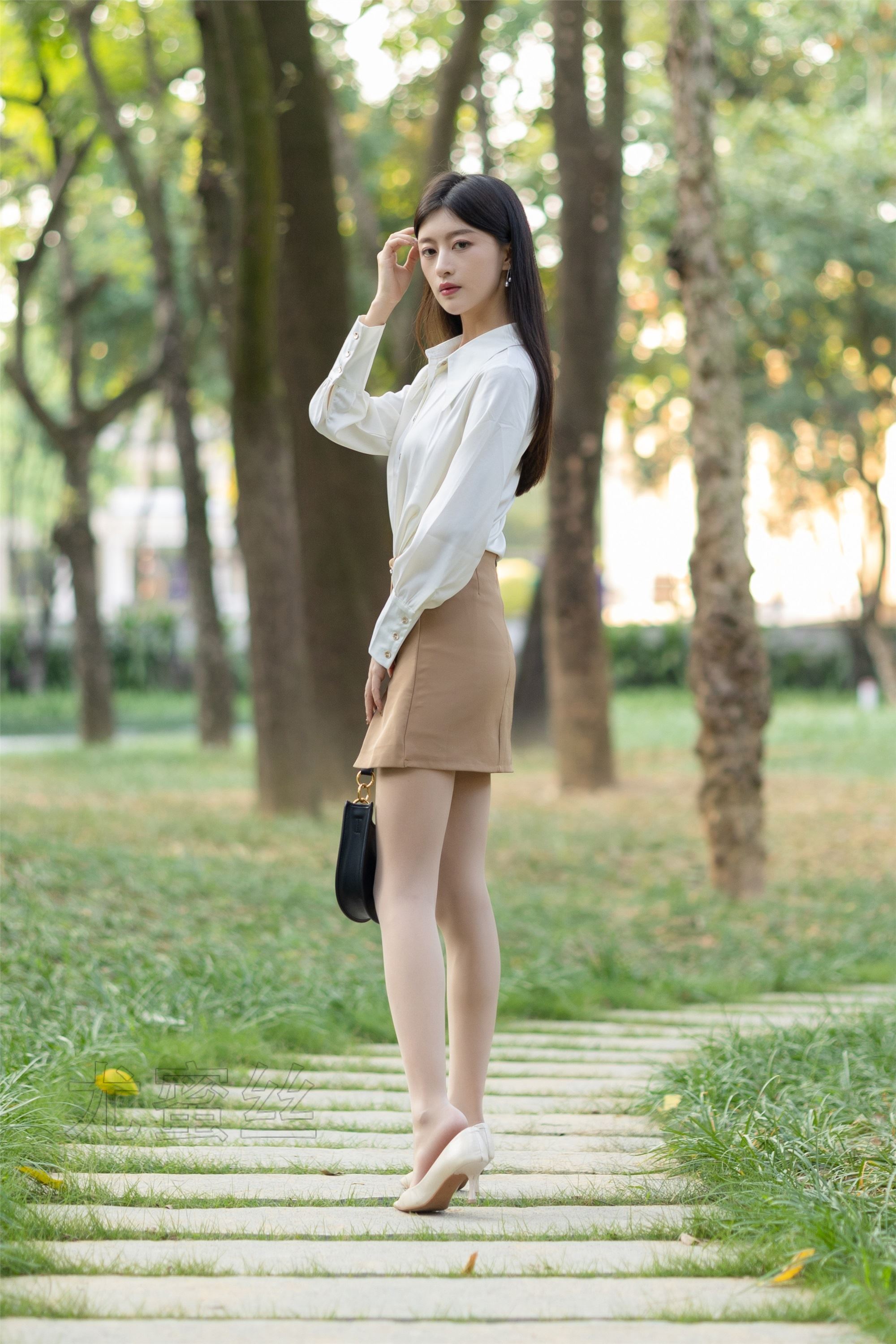 尤蜜丝 穿搭写真 No.126